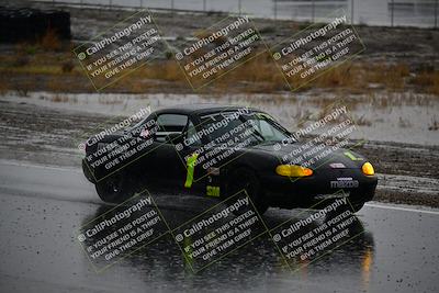 media/Nov-15-2025-CalClub SCCA (Sat) [[7bfa5a7151]]/Qualifying/Group 5/